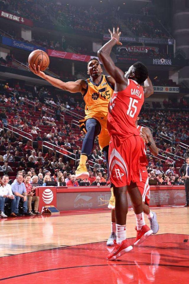 赛地聚焦:法国杯窗口期热度飙升;山东男篮豪取连胜;态度坚定;纪律约束更严格的简单介绍 赛地聚焦:法国杯窗口期热度飙升;山东男篮豪取连胜;态度坚定;纪律约束更严格的简单介绍