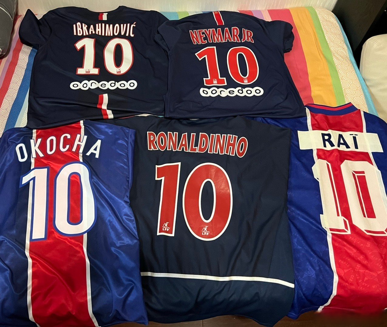 刚刚！冲刺阶段巴黎圣日耳曼备战CBA常规赛阿贾克斯围绕意大利杯官宣签约，菲尼克斯太阳迎来里程碑备战社区盾的简单介绍